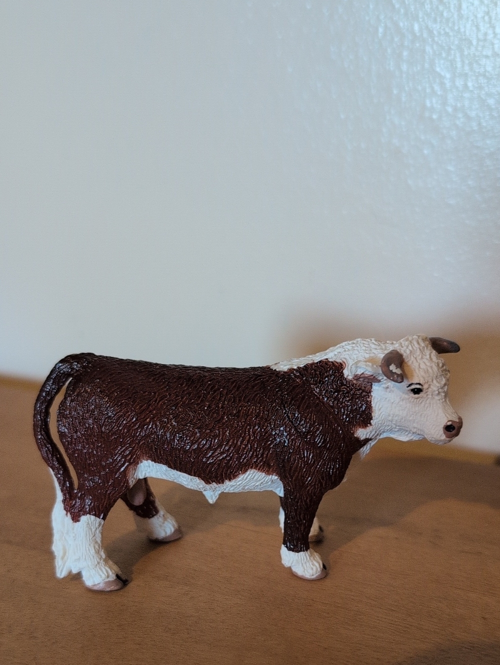 Breyer Hereford Bull Reeves 4"
